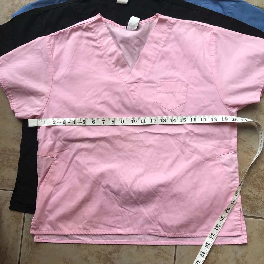 Light pink scrub top MedGear